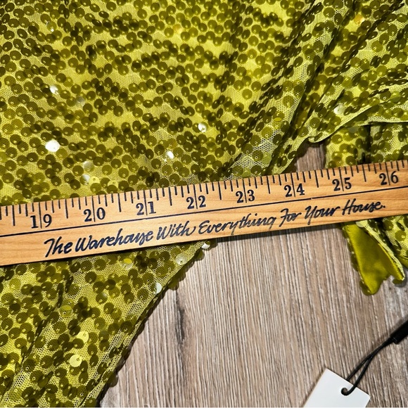 Vicky Tiel Women's Sequin Midi Belted Apple Green Long Sleeve Scoop Neck Size 2X - Picture 8 of 13